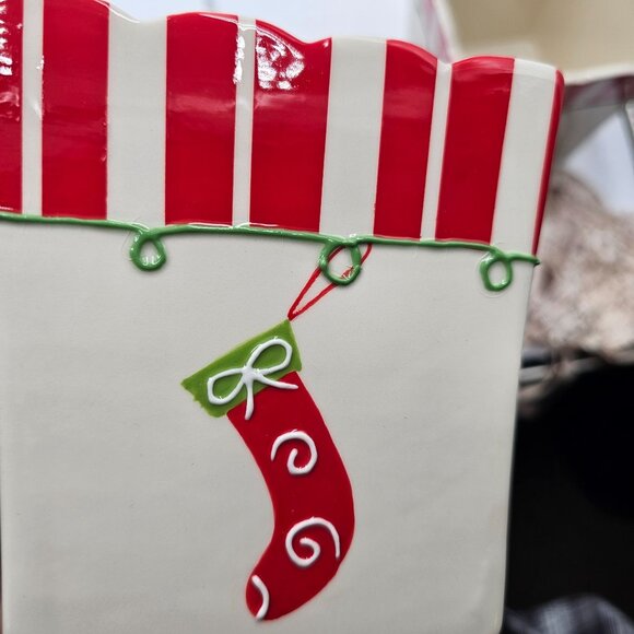 VTG Set Of 3 Holiday Food Safe Ceramic Stacking Containers Christmas Decor - Picture 11 of 16